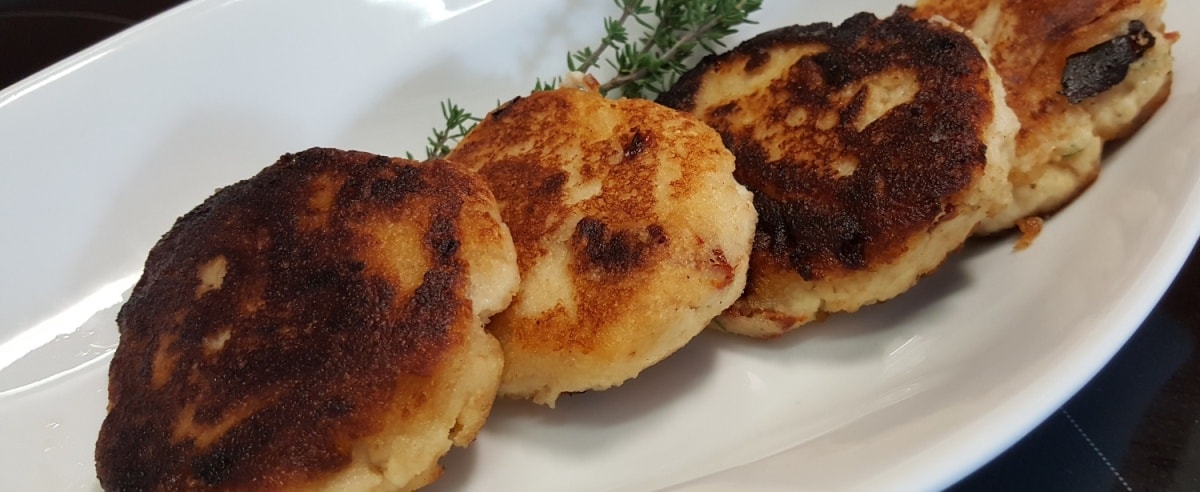 vegetarische Buletten aus Quark -Picknicksnack