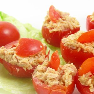 einfache und schnelle Fingerfood - gefüllte Kirschtomaten - Rezept
