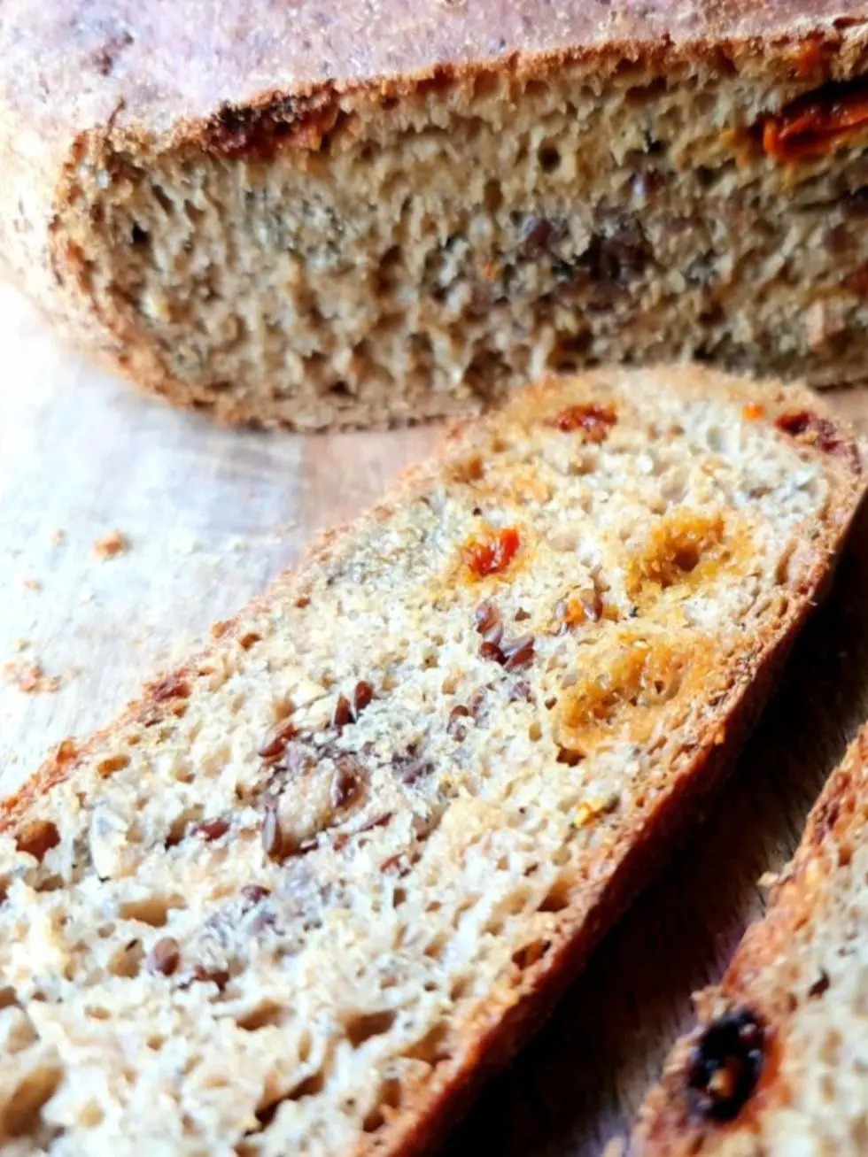 Gewürzbrot aus Dinkelvollkornmehl