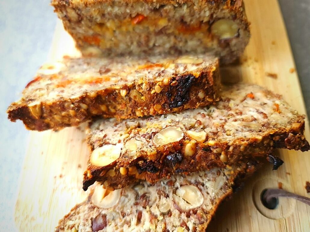 Nussbrot: Low Carb und selbst gebacken mit Mandelmehl