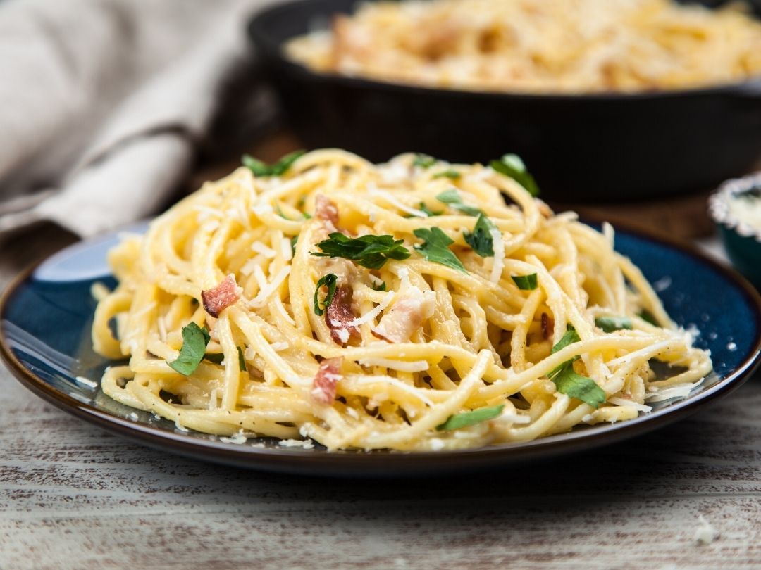 Spaghetti mit Schinken Sahne Sauce - ein einfaches Rezept in nur 30 min