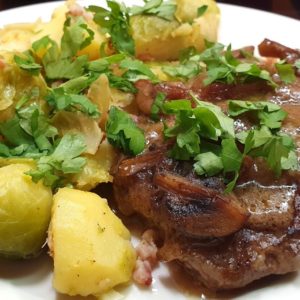 Rindersteak geschmort mit Gröstl