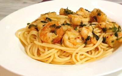 Spaghetti mit Garnelen in würzig scharfem Olivenöl