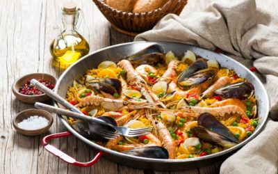 spanische Paella mit Meeresfrüchten – die “Paella de Mariscos”